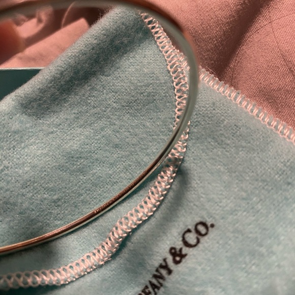 Tiffany & Co Elsa Perretti Bangle - Picture 4 of 4